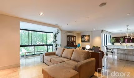 Apartamento com 4 quartos à venda na Avenida Ibijaú, 191, Moema, São Paulo, 172 m2 por R$ 2.330.000