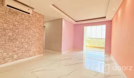 Apartamento com 3 quartos à venda na Avenida Arnaldo Bohrer, 175, Teresópolis, Porto Alegre, 72 m2 por R$ 395.000