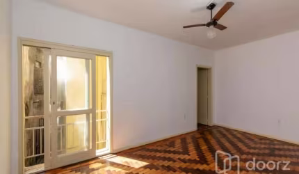 Apartamento com 3 quartos à venda na Rua Vinte e Quatro de Maio, 156, Centro Histórico, Porto Alegre, 75 m2 por R$ 290.000