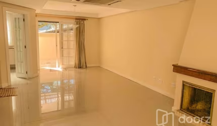 Casa em condomínio fechado com 3 quartos à venda na Rua Licínio Cardoso, 174, Chácara das Pedras, Porto Alegre, 212 m2 por R$ 1.265.000