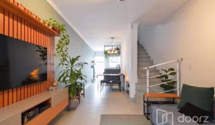 Casa com 2 quartos à venda na Rua Vapabussu, 534, Jardim Aeroporto, São Paulo, 125 m2 por R$ 985.000