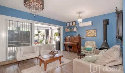 Casa com 3 quartos à venda na Rua Chácara das Nascentes, 846, Lomba do Pinheiro, Porto Alegre, 100 m2 por R$ 670.000