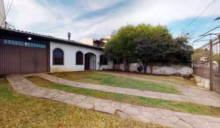 Casa com 4 quartos à venda na Avenida Guarujá, 136, Guarujá, Porto Alegre, 160 m2 por R$ 480.000