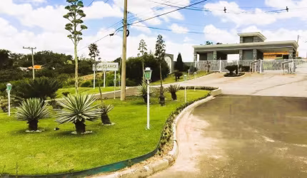 Terreno em condomínio fechado à venda na Avenida Bandeirantes, 886, Brigadeiro Tobias, Sorocaba por R$ 271.000