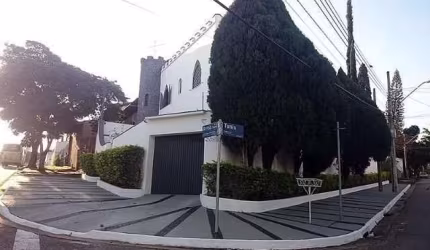 Casa com 3 quartos à venda na Doutor Armando Salles de Oliveira, 1034, Vila Trujillo, Sorocaba por R$ 750.000