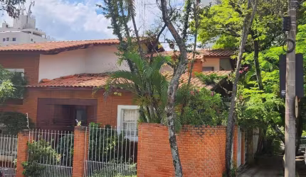 Casa com 3 quartos à venda na Goiáz, 158, Centro, Sorocaba por R$ 1.200.000
