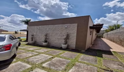 Casa em condomínio fechado com 3 quartos à venda na Pedro Dias Moreira, 84, Campo do Meio, Araçoiaba da Serra por R$ 875.000