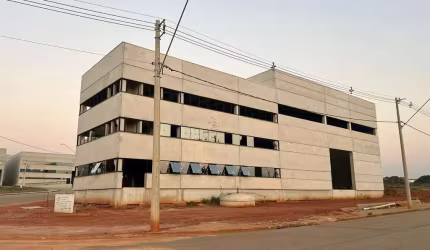 Barracão / Galpão / Depósito para alugar na Moacyr de Castro, 100, Iporanga, Sorocaba por R$ 50.000