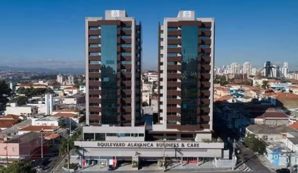 Sala comercial para alugar na Bernardo Guimarães, 105, Jardim Vergueiro, Sorocaba por R$ 4.450