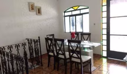 Casa com 4 quartos à venda na Rua São Sebastião do Maranhão, Jardim Leblon, Belo Horizonte, 160 m2 por R$ 600.000