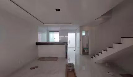 3QUARTOS+SUÍTE+VAGA+VARANDA