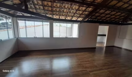 OPORTUNIDADE + CASA 3 QUARTOS + SUÍTE + LOCALIZAÇÃO