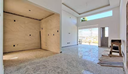 Casa duplex à venda, 3 quartos, 1 suíte, 2 vagas, Santa Mônica - Belo Horizonte/MG