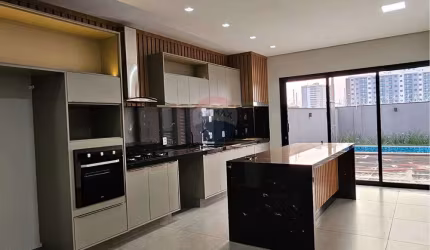 Luxuosa Casa em Jardim San Marco para Alugar