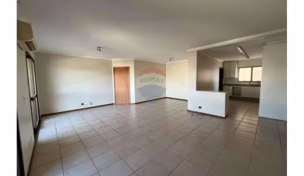 Apartamento Amplo com 3 dormitorios