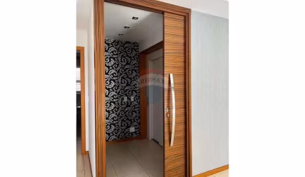 Apartamento com  3 suítes na Av. João Fiúsa