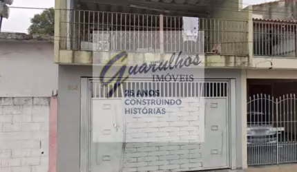 Sobrado +casa nos fundos para venda por R$590.000 no Jd São João