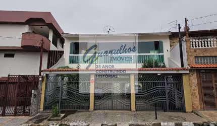 Sobrado c 5 suítes ,8 vagas no Jd Sta Mena á venda por R$1.299.000,00