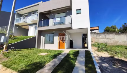 Sobrado a venda no Bairro Aguas Claras - em Campo Largo/PR