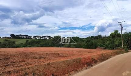 Chácara a venda no Bairro Três Córregos - em Campo Largo/PR
