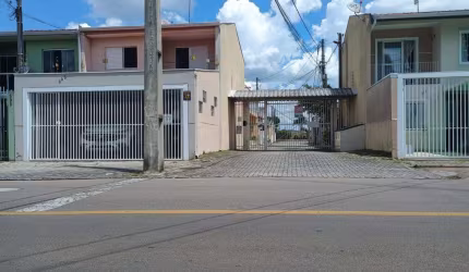 Sobrado em Condomínio para Venda em Curitiba, Xaxim, 3 dormitórios, 2 banheiros, 2 vagas
