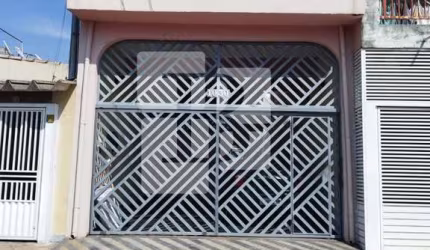 Sobrado para Venda em Mauá, JARDIM SILVIA MARIA, 3 dormitórios, 1 suíte, 3 banheiros, 2 vagas