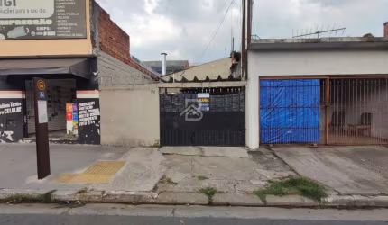 Casa Térrea para Locação em São Paulo, Parque são Rafael, 2 dormitórios, 1 banheiro, 2 vagas