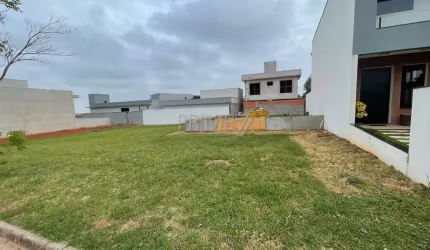 Terreno em condomínio fechado à venda no Taquaral, Piracicaba  por R$ 225.000