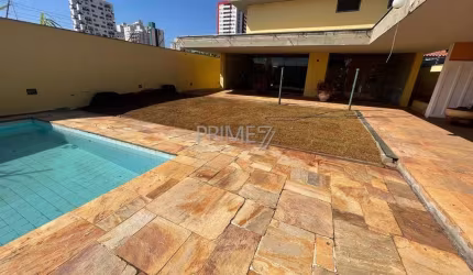 Casa com 4 quartos à venda no Centro, Piracicaba  por R$ 1.100.000