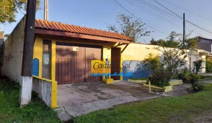 Casa com 3 dormitórios à venda, 144 m² por R$ 250.000,00 - Santa Cruz - Itanhaém/SP