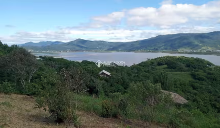 Terreno à venda na Praia da Ferrugem Garopaba, 458, Centro, Garopaba, 1543 m2 por R$ 850.000