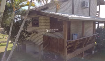 Casa com 1 quarto à venda na Rua 7, 130, Ibiraquera, Imbituba, 100 m2 por R$ 3.511.000