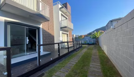 Casa com 3 quartos à venda na JOVINO PIUCO, 1893, Ferraz, Garopaba, 115 m2 por R$ 950.000