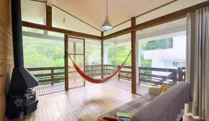Casa com 3 quartos à venda na LUIZ ZANELATO, 458, Encantada, Garopaba, 158 m2 por R$ 750.000