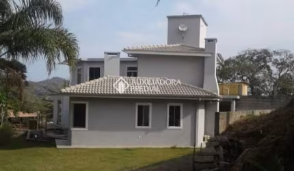 Casa com 3 quartos à venda na DELEGADO FRONTINO MARTINS, 439, Areais da Palhocinha, Garopaba, 254 m2 por R$ 1.170.000