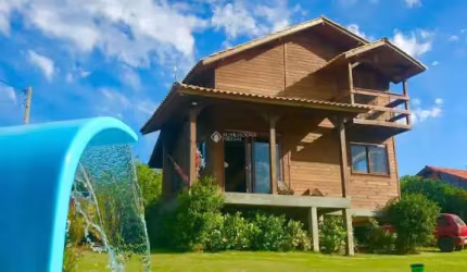 Prédio à venda na GERAL DE IBIRAQUERA, S/N, 65, Ibiraquera, Imbituba, 175 m2 por R$ 1.170.000