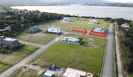 Terreno em condomínio fechado à venda na Estrada Geral, 08, Alto Arroio, Imbituba, 510 m2 por R$ 365.000