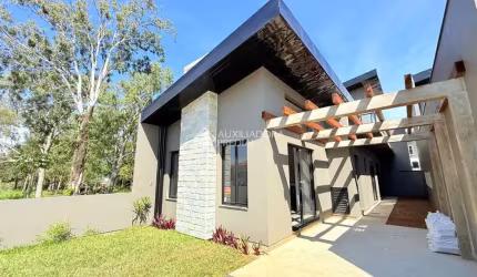 Casa com 2 quartos à venda na Rio Grande Do Sul, 500, Pinguirito, Garopaba, 78 m2 por R$ 760.000