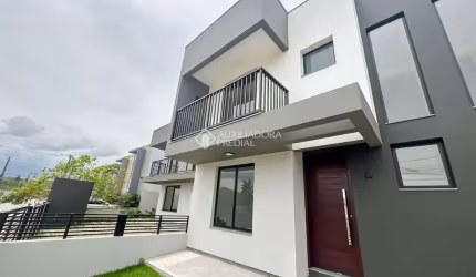 Casa com 2 quartos à venda na Manoel Domingos Ferreira, 62, Campo Duna, Garopaba, 80 m2 por R$ 630.000