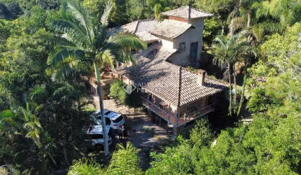 Casa com 3 quartos à venda na Jovino Piucco, 1, Macacu, Garopaba, 170 m2 por R$ 2.500.000