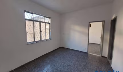 Apartamento com 2 dormitórios para alugar, 60 m² por R$ 1.164/mês - Olaria - Rio de Janeiro/RJ