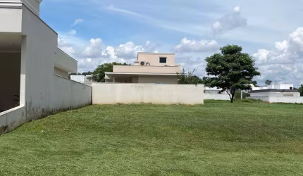 Terreno à venda em Sorocaba, Cajurú Distrito do Eden, com 250 m²,  Condomínio Campos do Conde