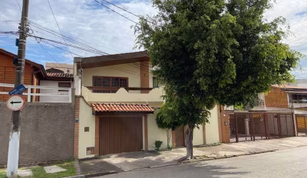 Casa à venda em Sorocaba, Jardim Refúgio, com 3 quartos, com 300 m²
