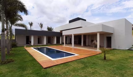 Casa à venda em Sorocaba, Jd Escócia, com 4 suítes, com 486 m², Condomínio Saint Patrick