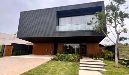Casa à venda em Votorantim, Alphaville, com 3 suítes, com 470 m²