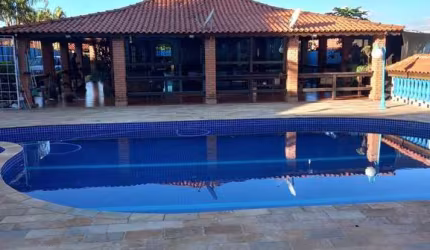 Casa à venda em Salto de Pirapora, Centro, com 5 quartos, com 600 m²
