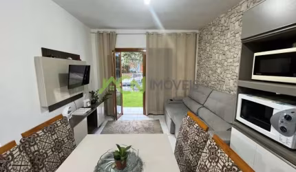 Casa com dois dormitórios no bairro Lago Azul
