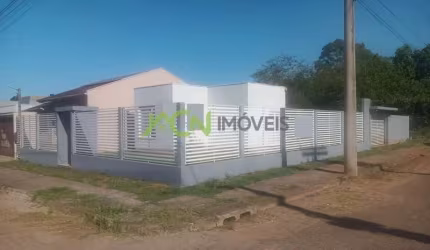 Casa à venda no bairro Bela Vista, Estância Velha.