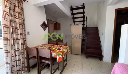 Apartamento duplex, 2 Dormitórios, Box coberto, Próximo do Mar em Cidreira