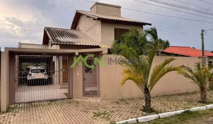 Casa 3 dormitórios, Bairro Canudos em Novo Hamburgo